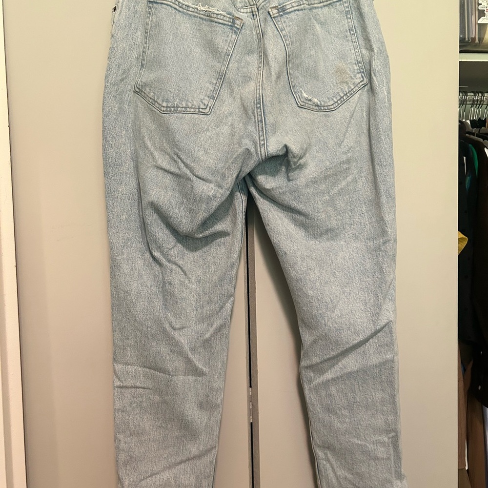 Abercrombie & Fitch 90’s Straight Leg and Low Rise Women's Jeans
